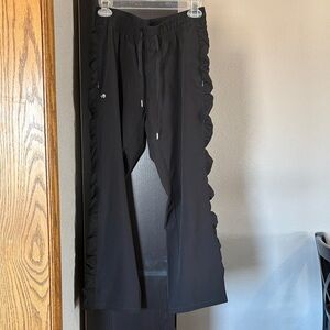 Ideology Women’s Size Small Lightweight Ruched Sides Casual Workout Pants